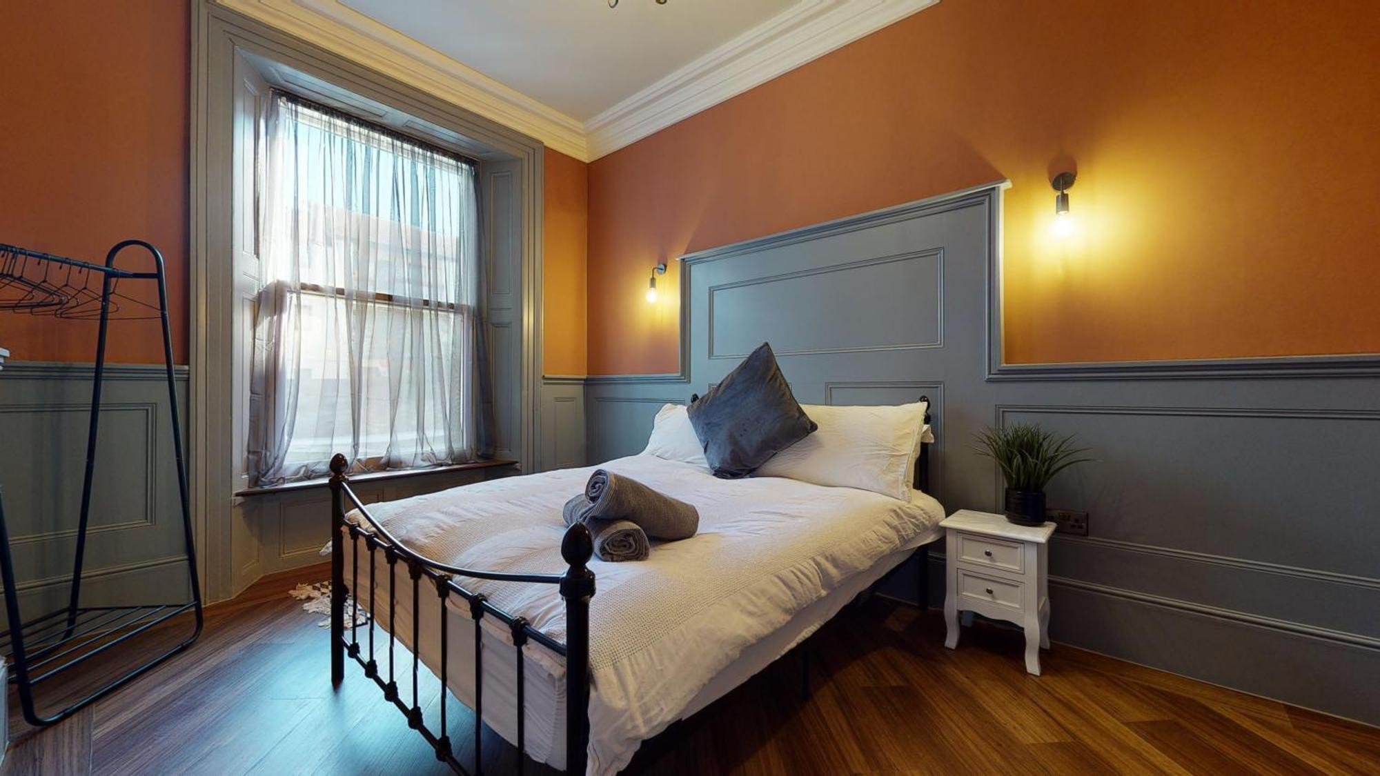 Barbican Boutique Luxury Apartments & Rooms, Плимът Стая снимка